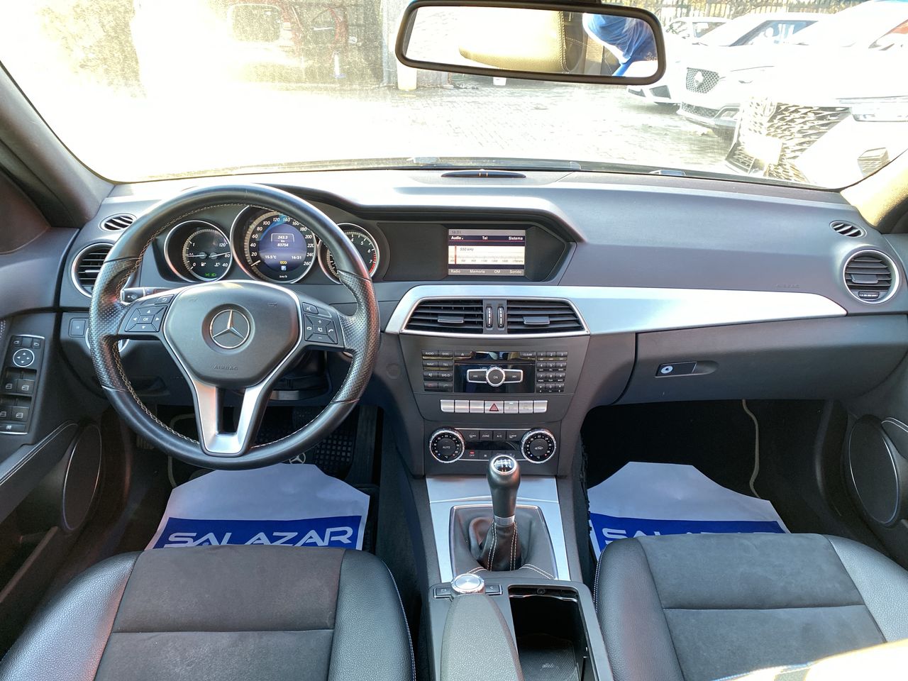 MERCEDES BENZ - 30
