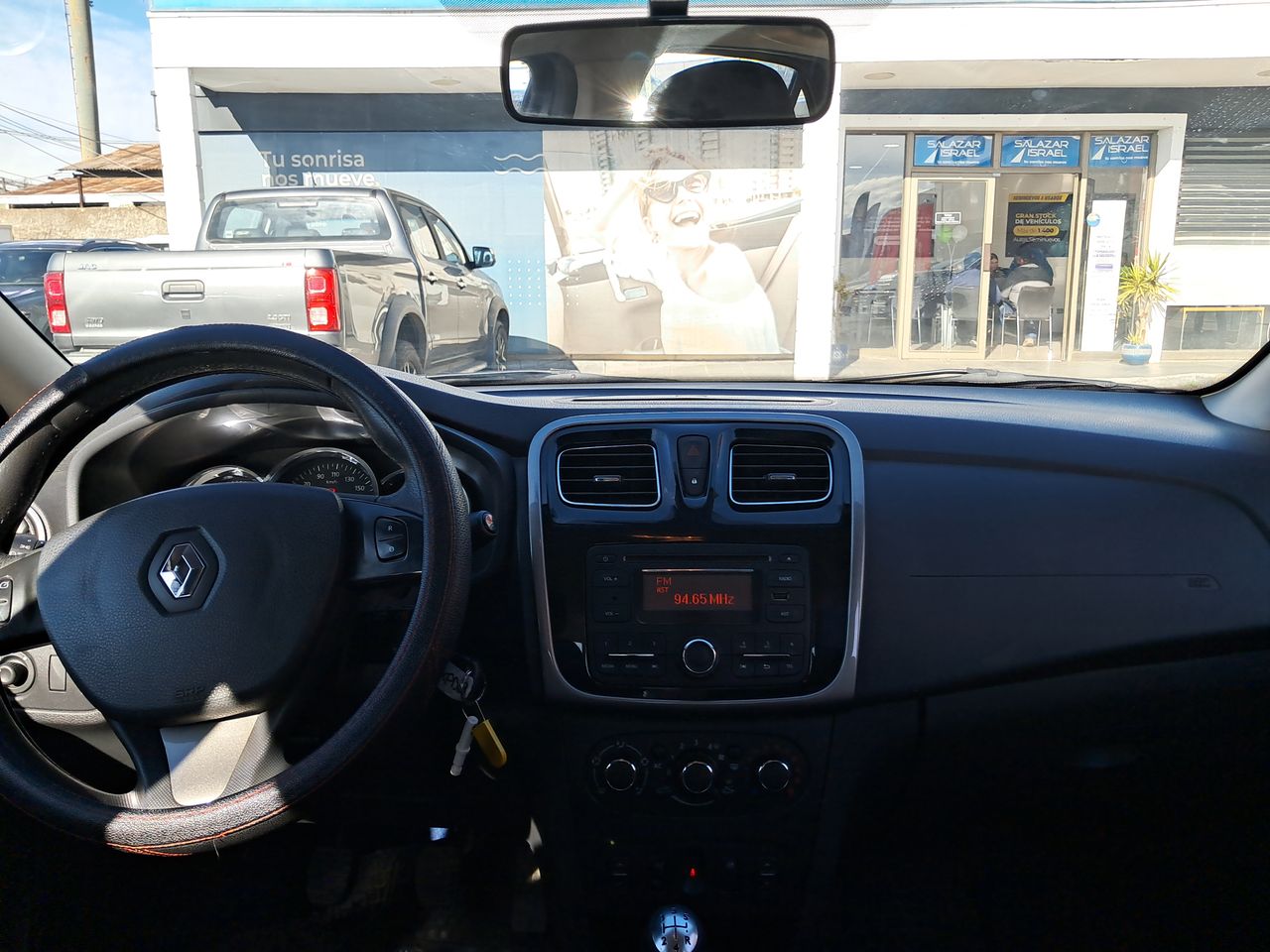 RENAULT - 9