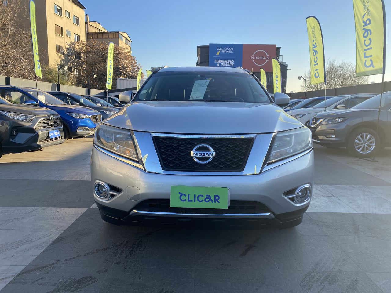 NISSAN - 2