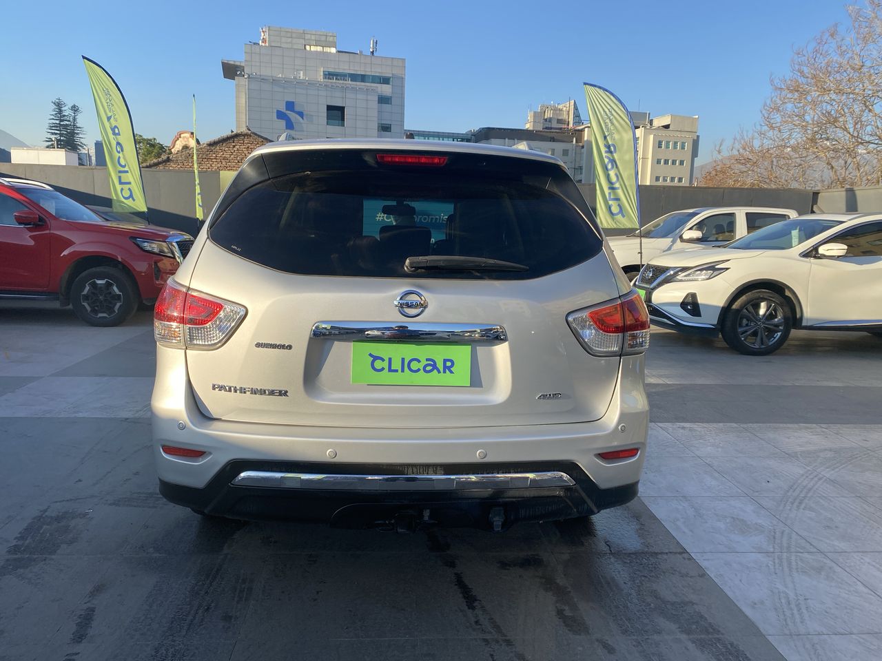 NISSAN - 6