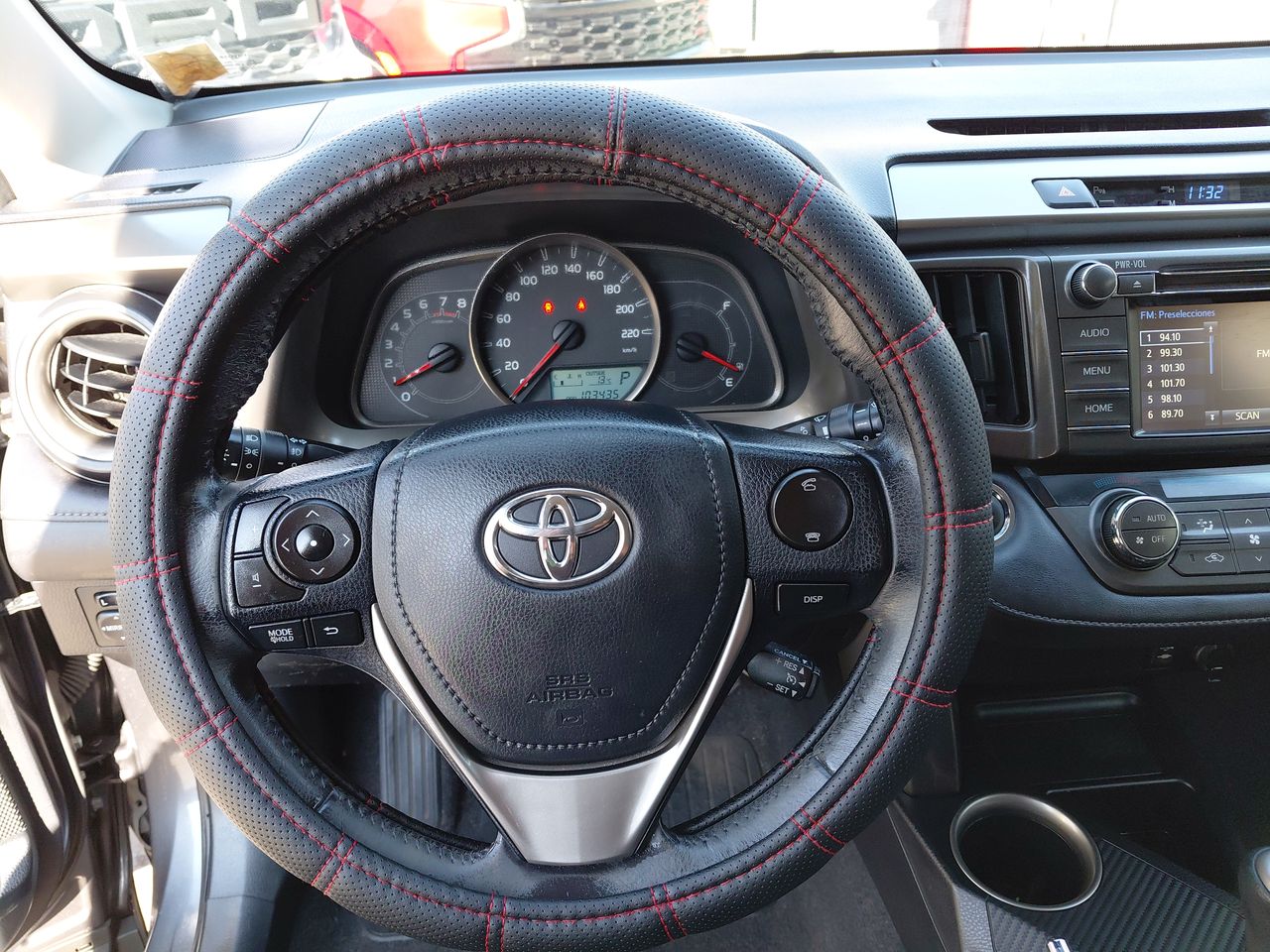TOYOTA - 16
