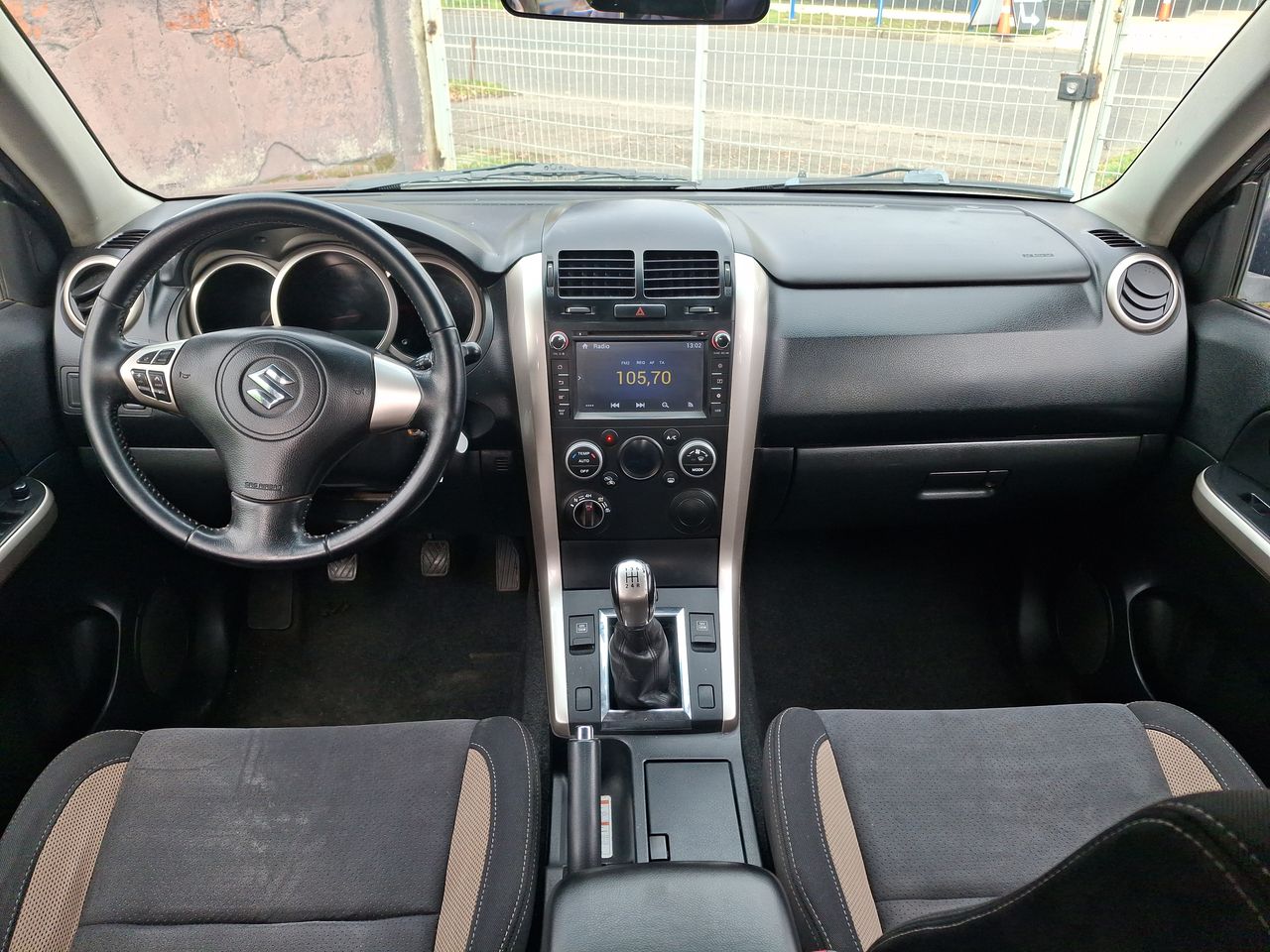 SUZUKI - 24
