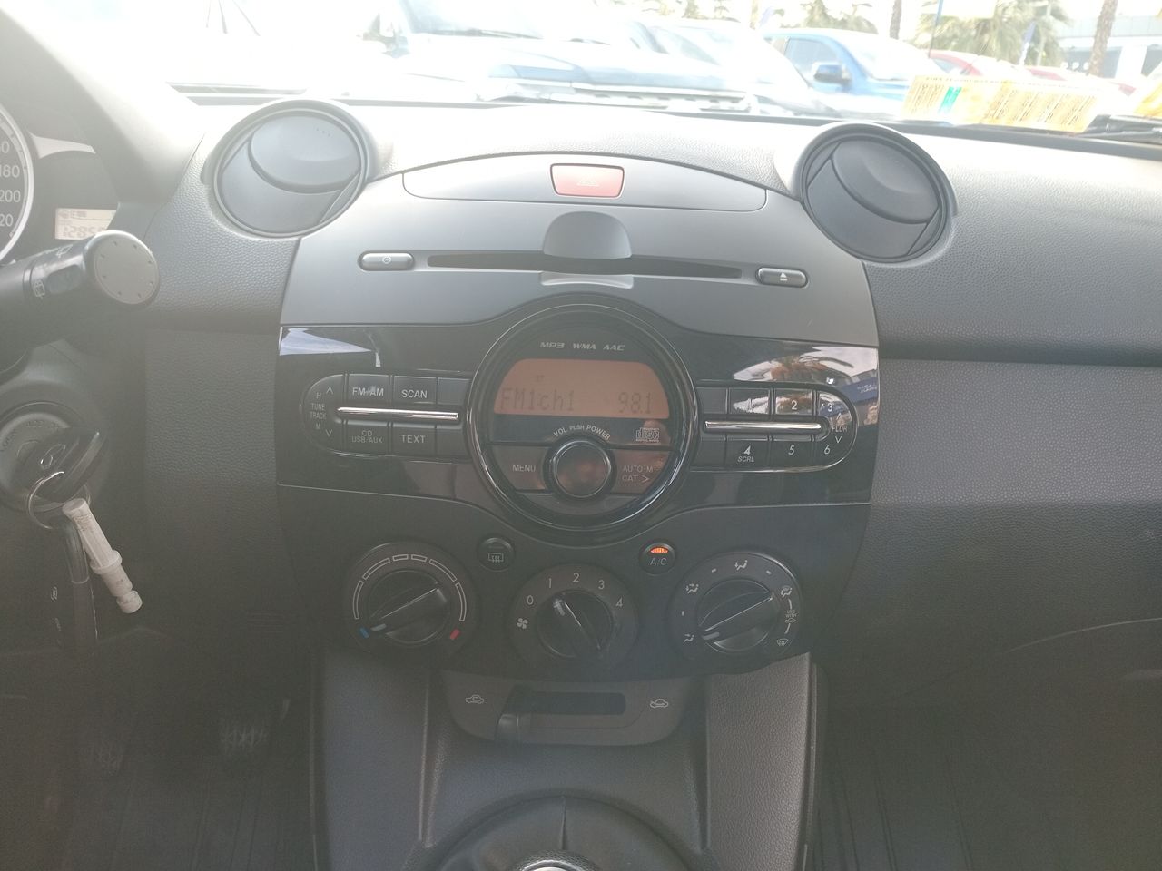 MAZDA - 26