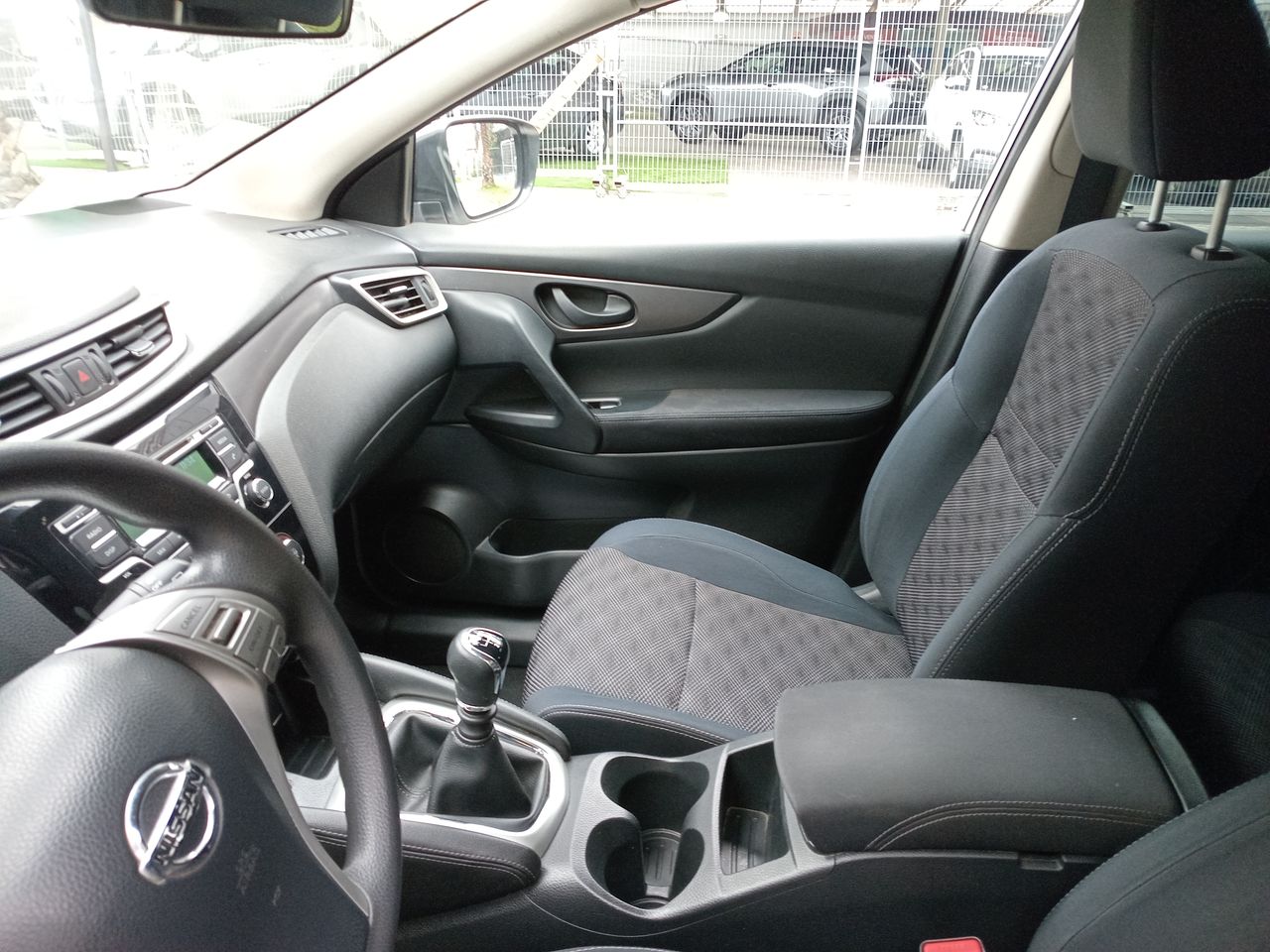 NISSAN - 10