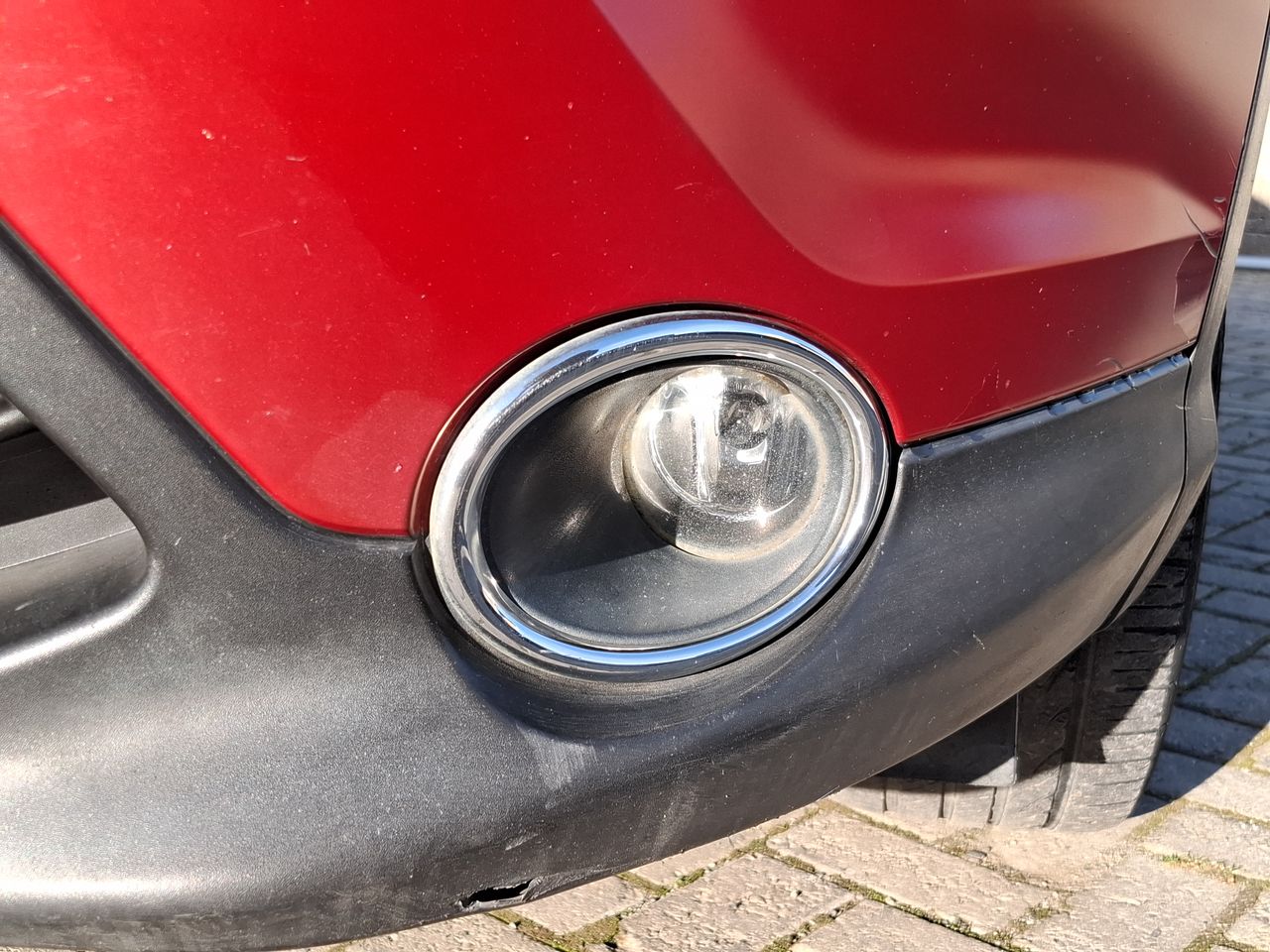 NISSAN - 12