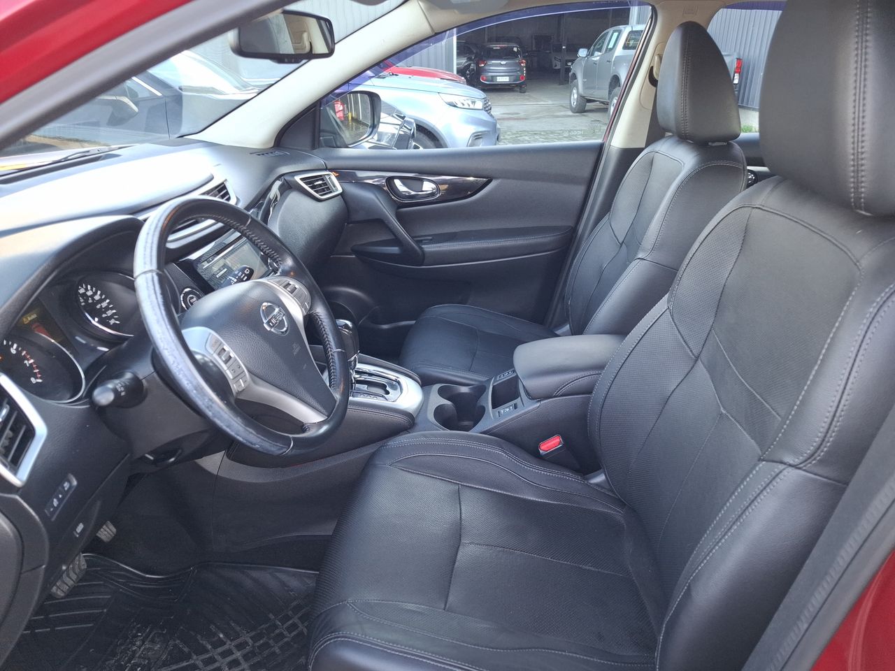 NISSAN - 7