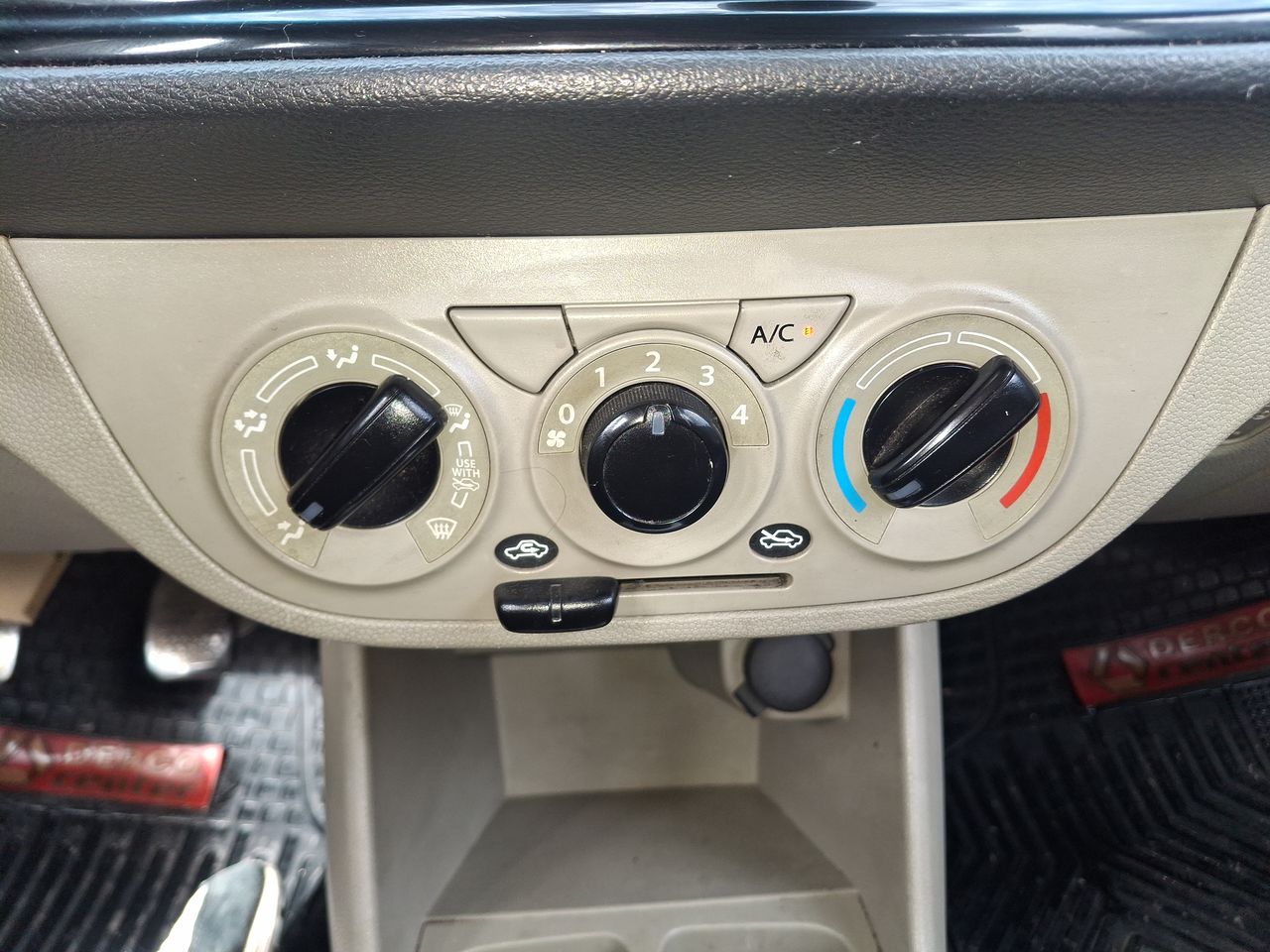 SUZUKI - 24