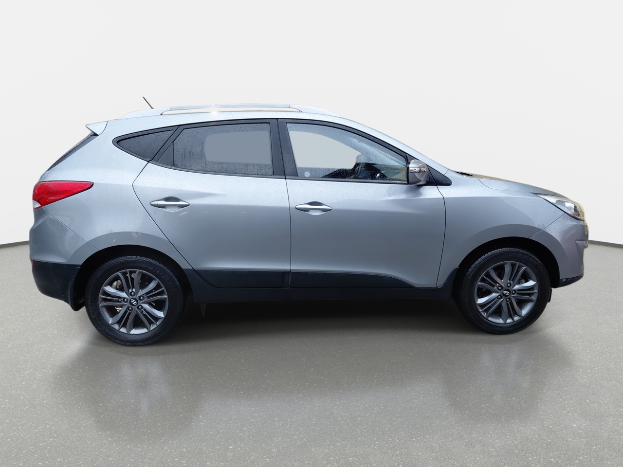 Hyundai Venue — foto 9 de 33