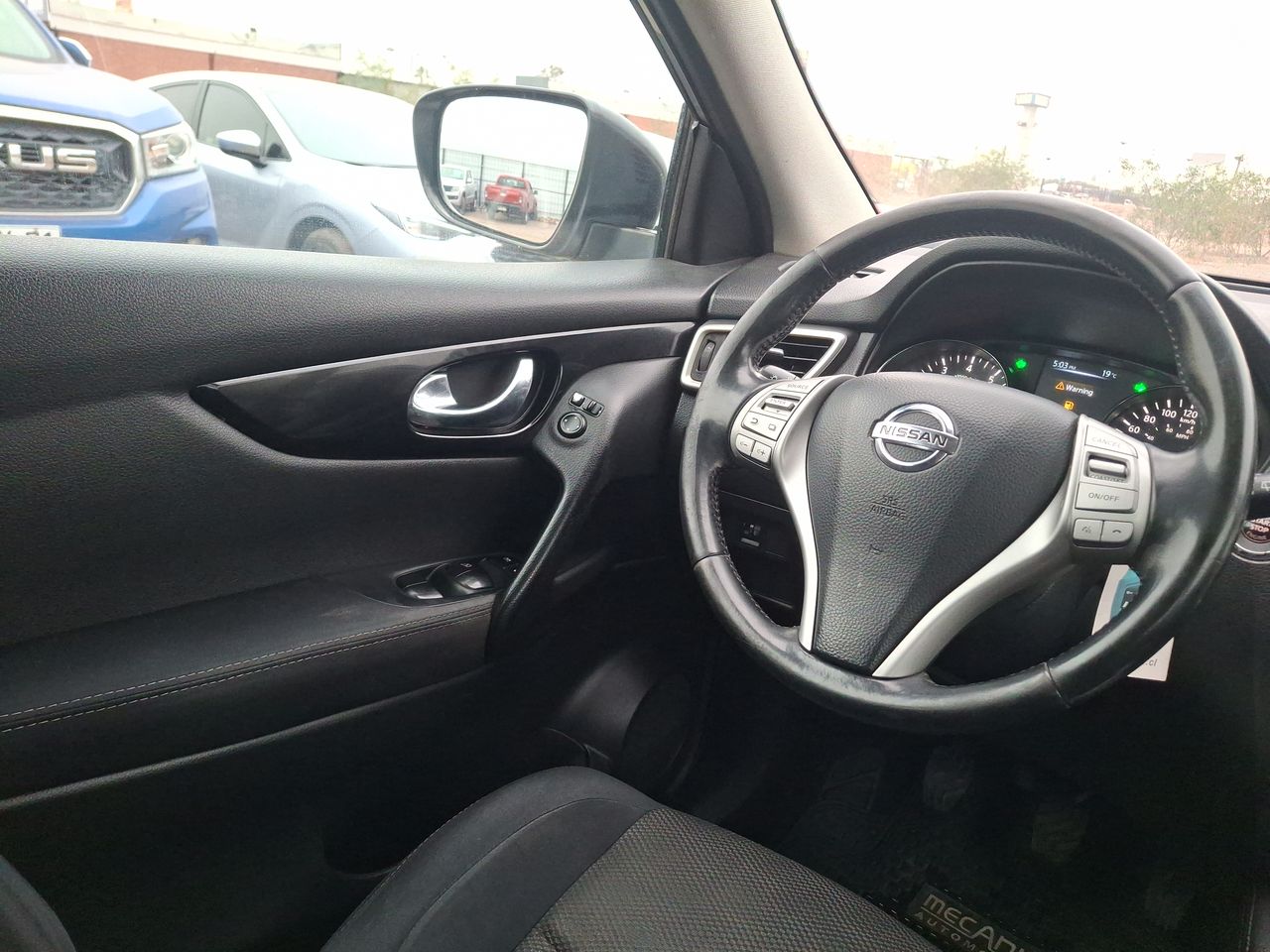 NISSAN - 8