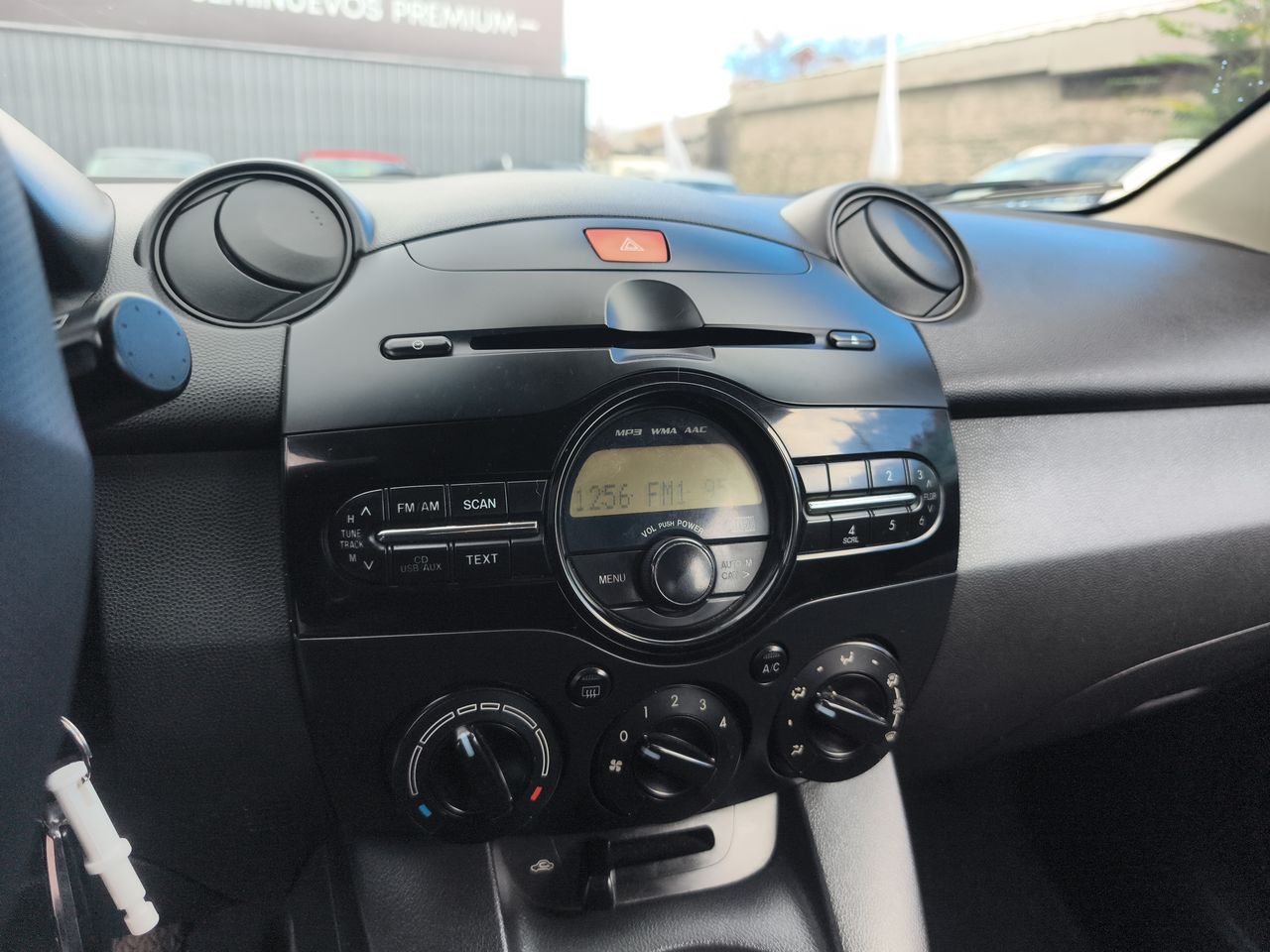 MAZDA - 24