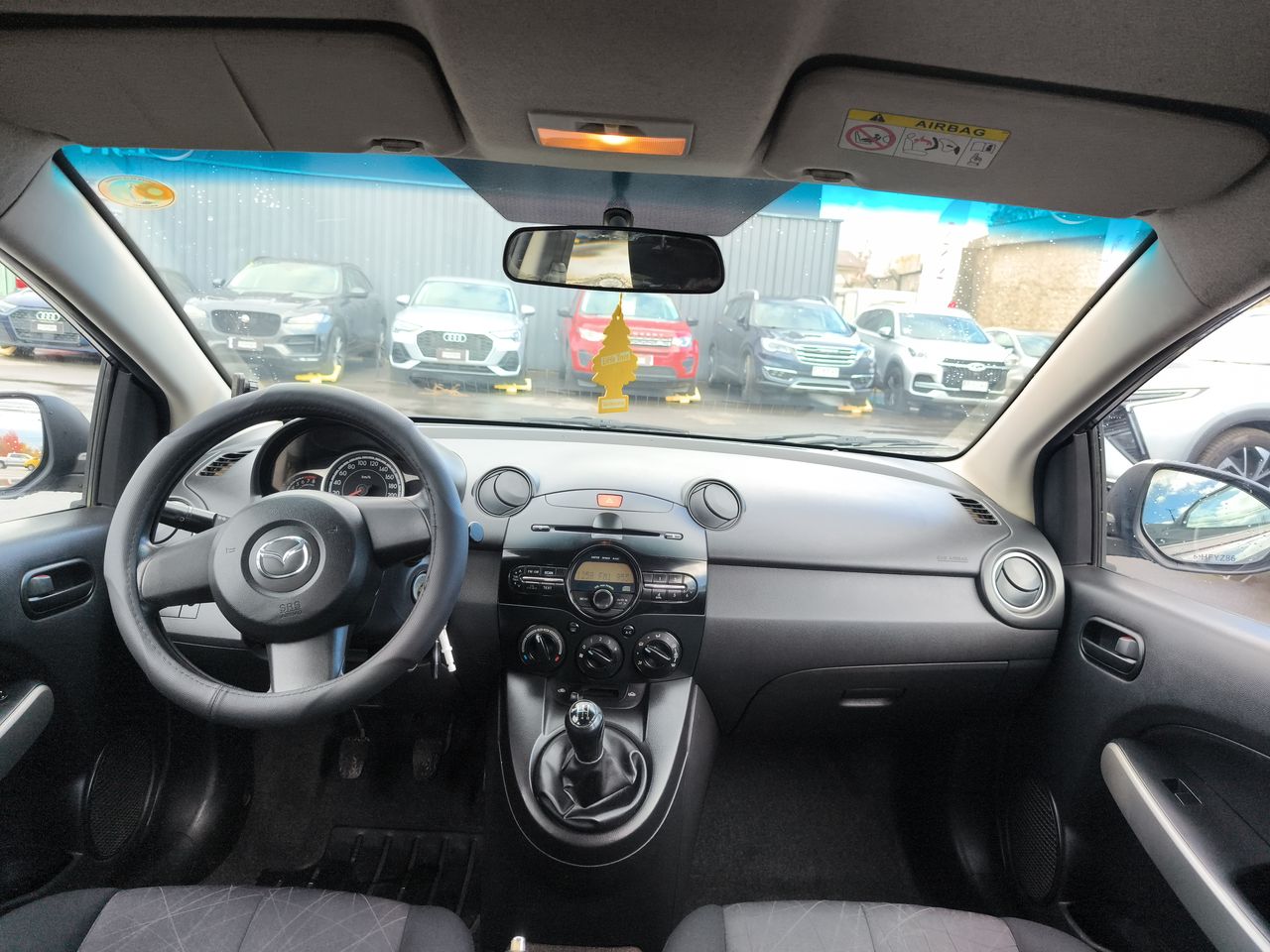 MAZDA - 27