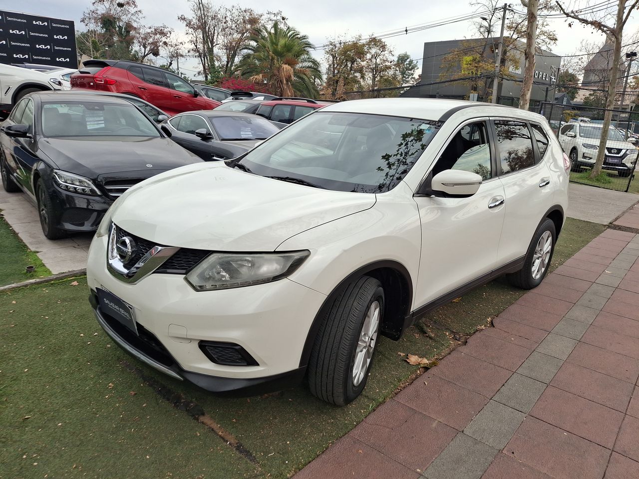NISSAN - 3