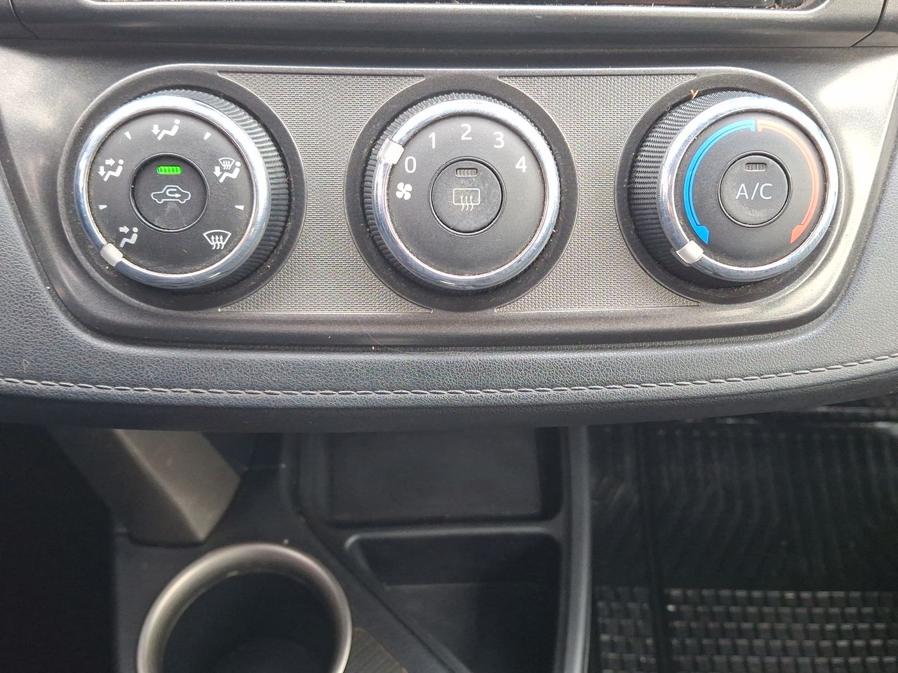 TOYOTA - 30