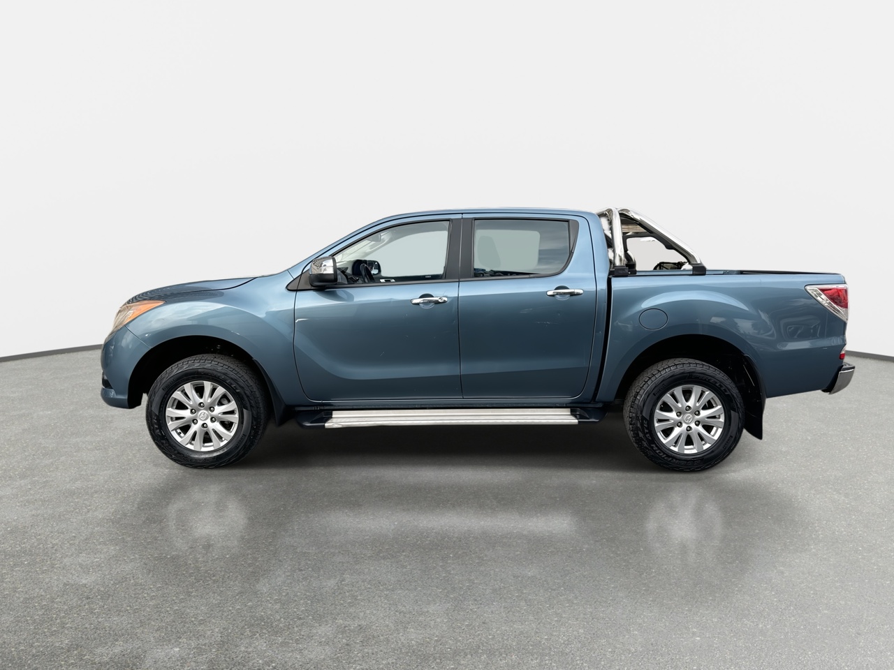 MAZDA - 4