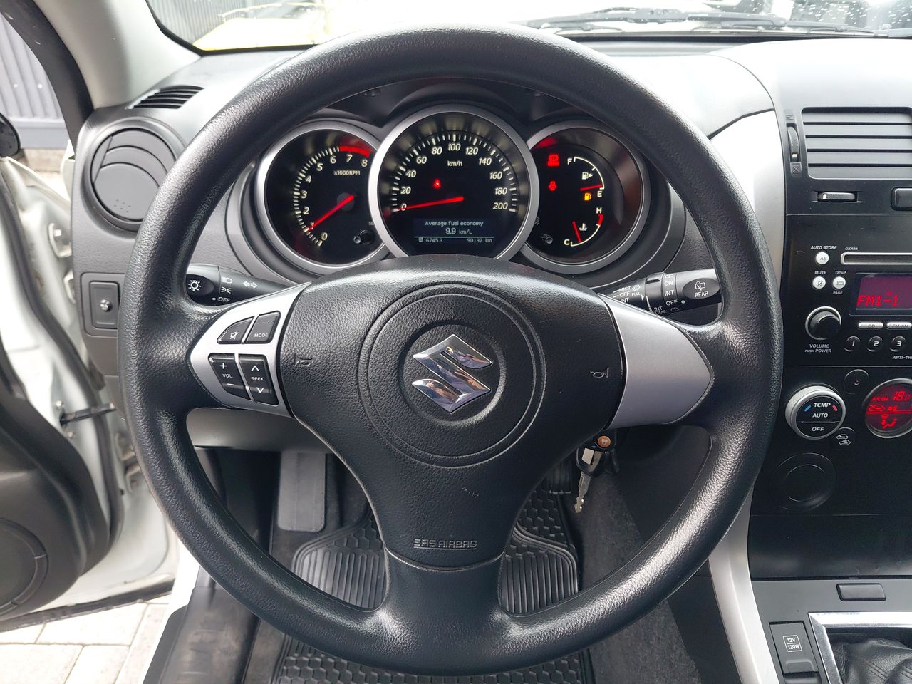 SUZUKI - 15