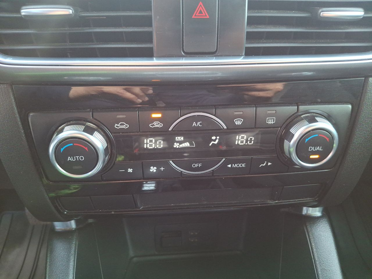 MAZDA - 29