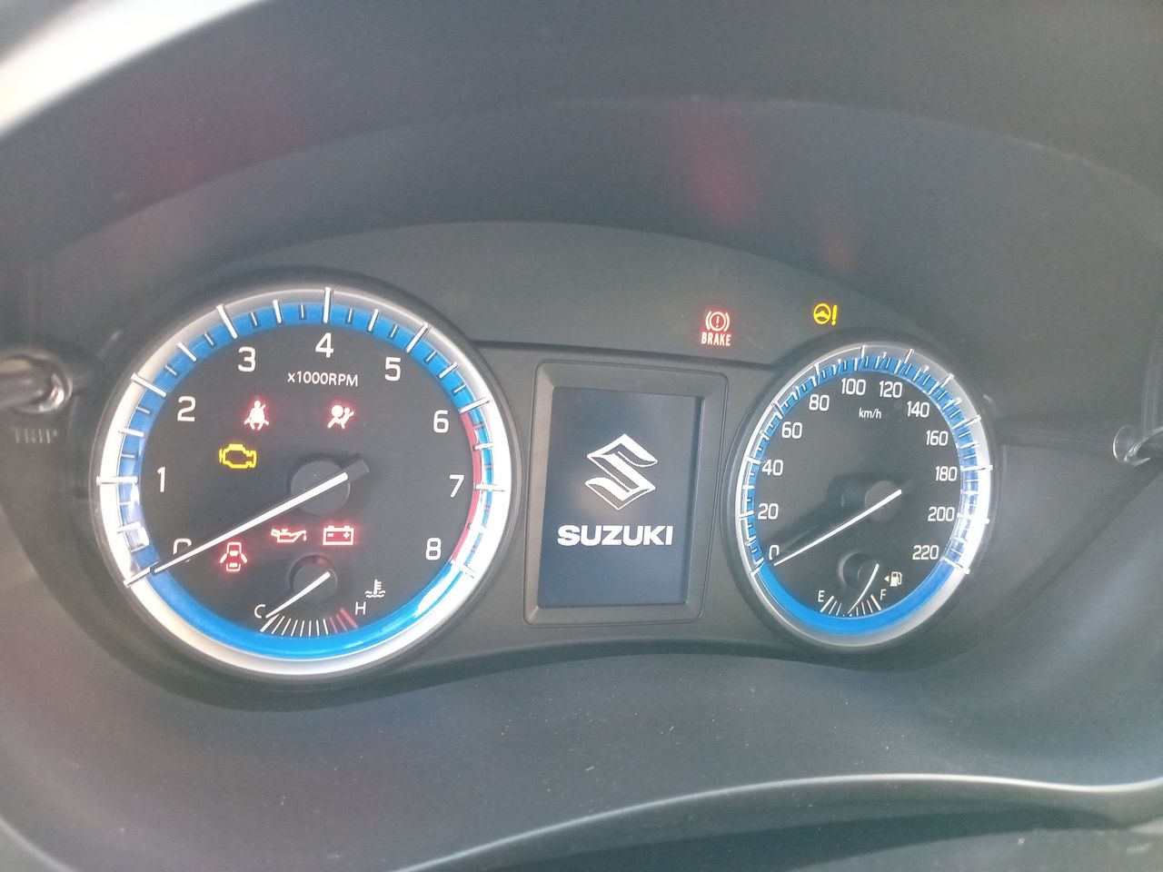 SUZUKI - 26