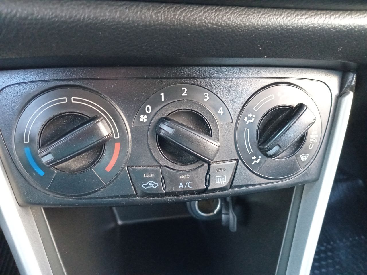 SUZUKI - 28