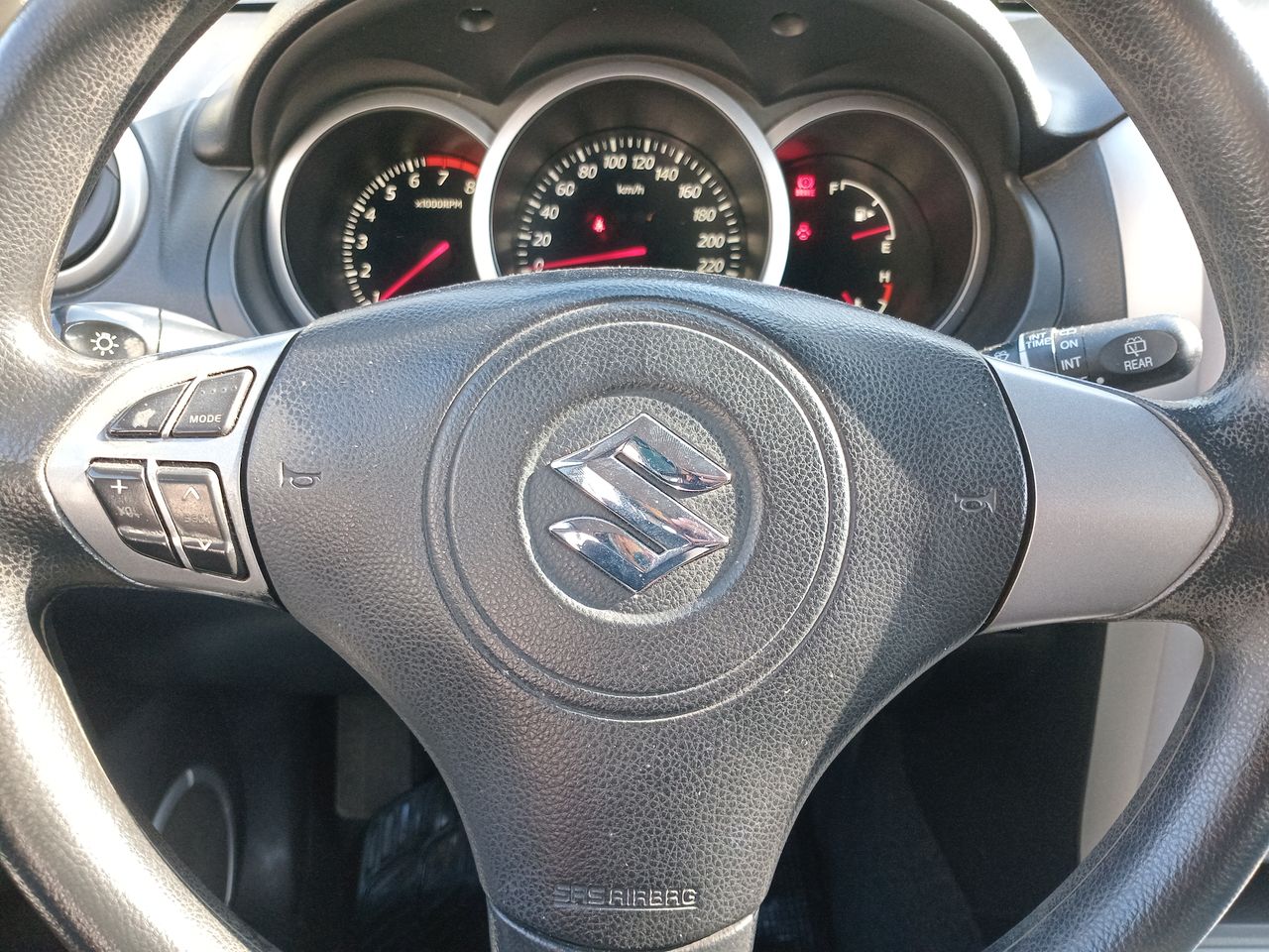 SUZUKI - 24