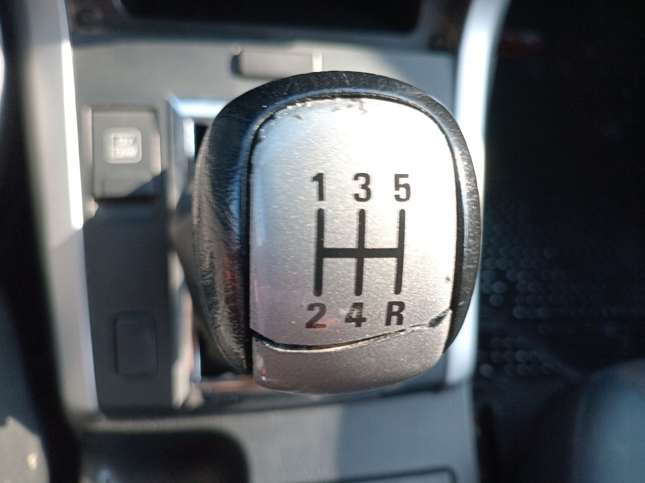 SUZUKI - 28
