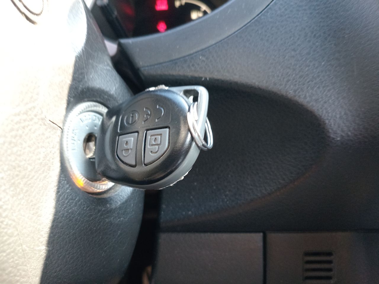 SUZUKI - 32