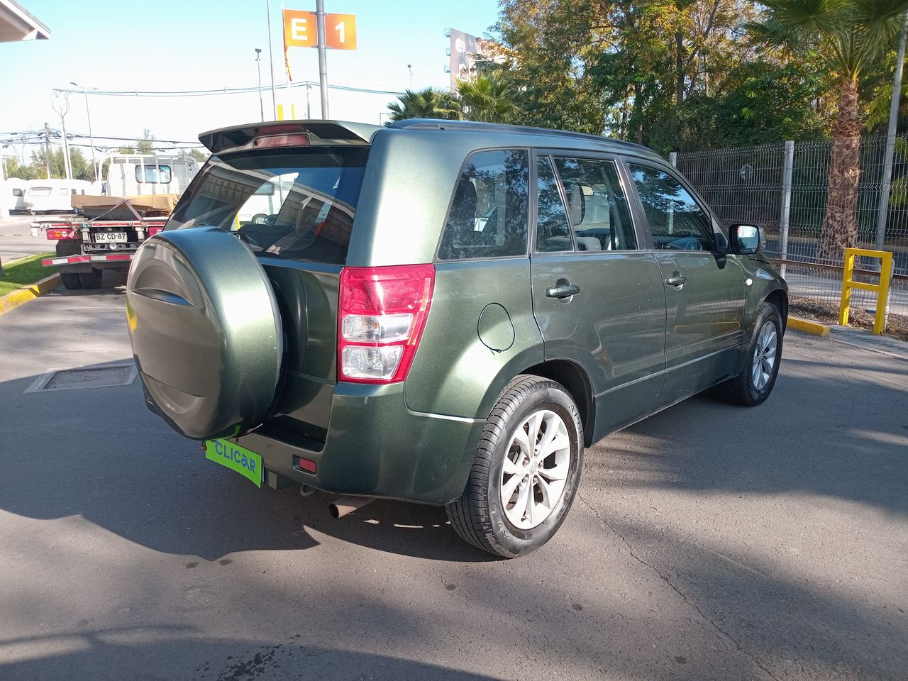 SUZUKI - 7