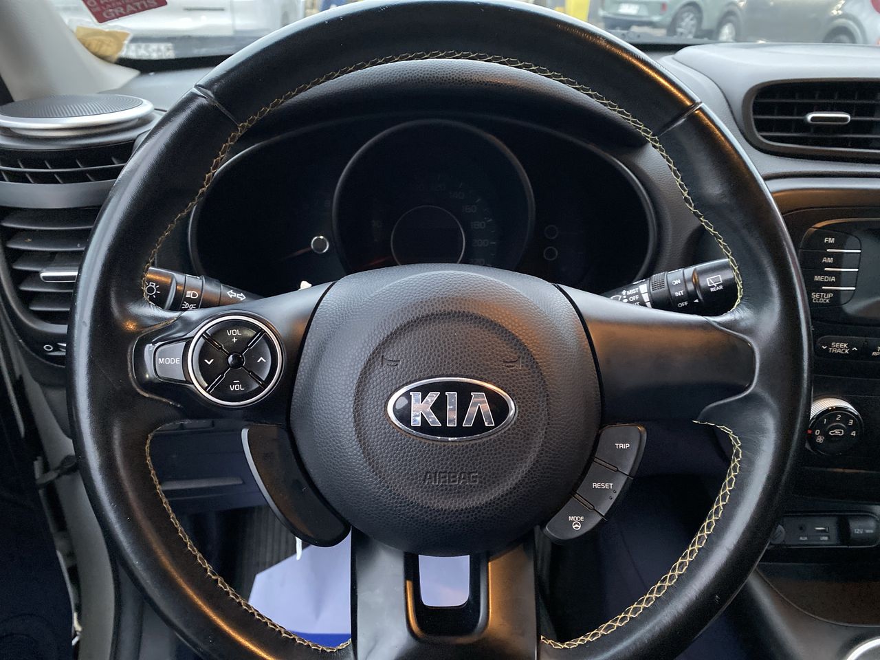 KIA - 25