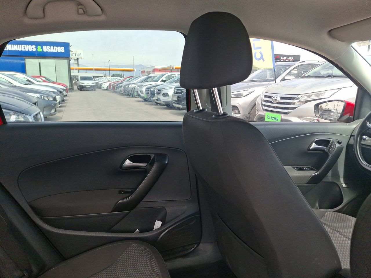 VOLKSWAGEN - 15