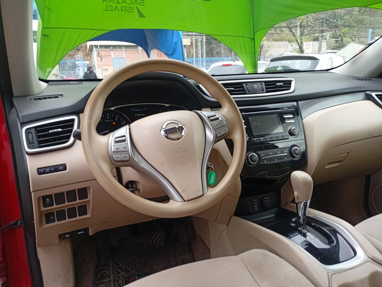 Nissan X-Trail — foto 16 de 18