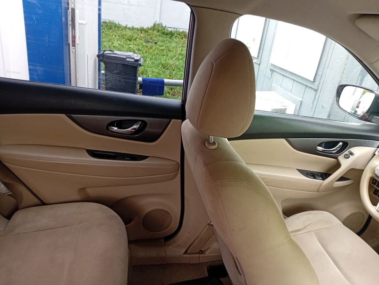 Nissan X-Trail — foto 8 de 18