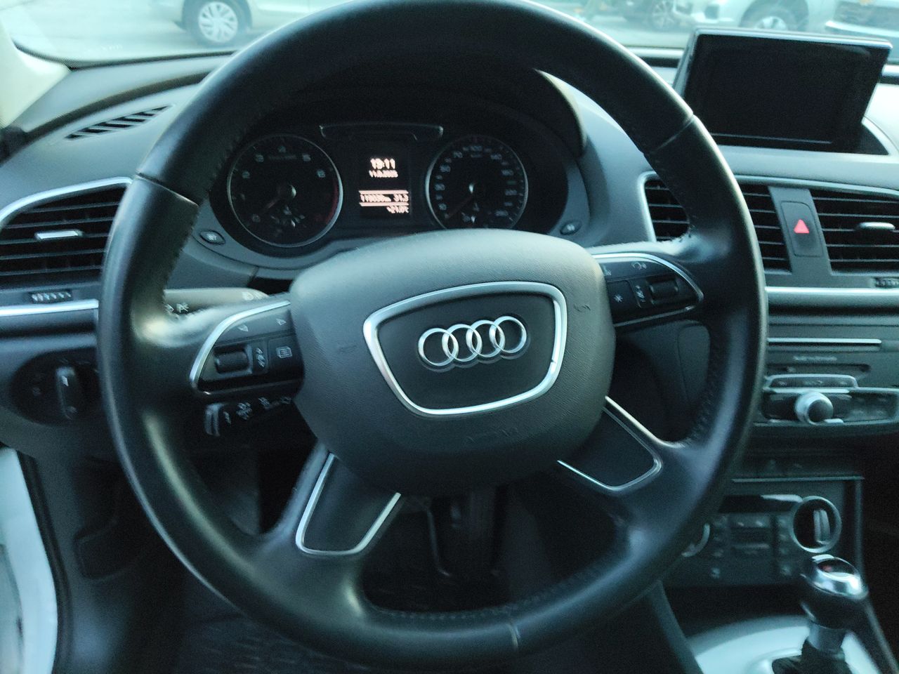 AUDI - 10