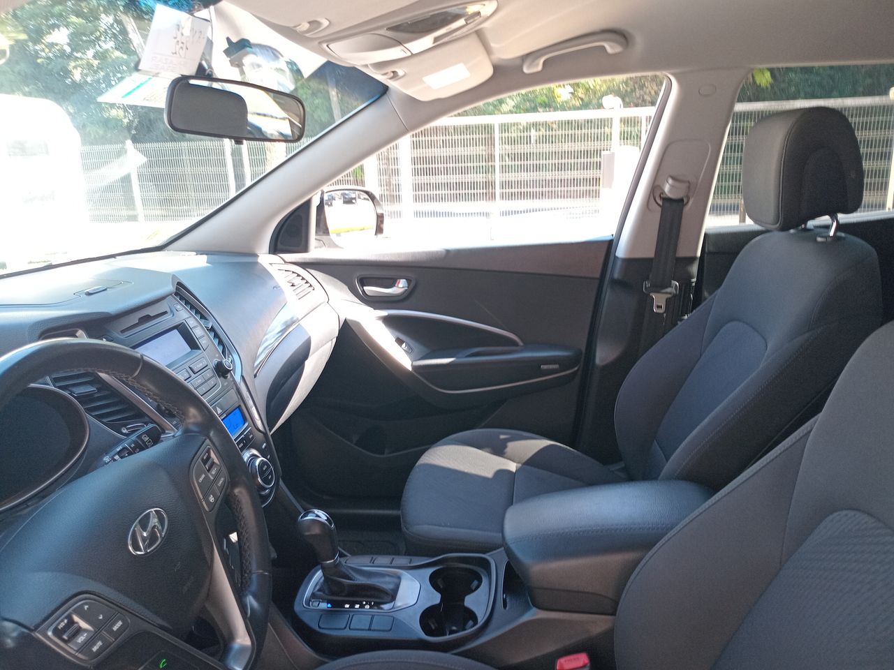 HYUNDAI - 10