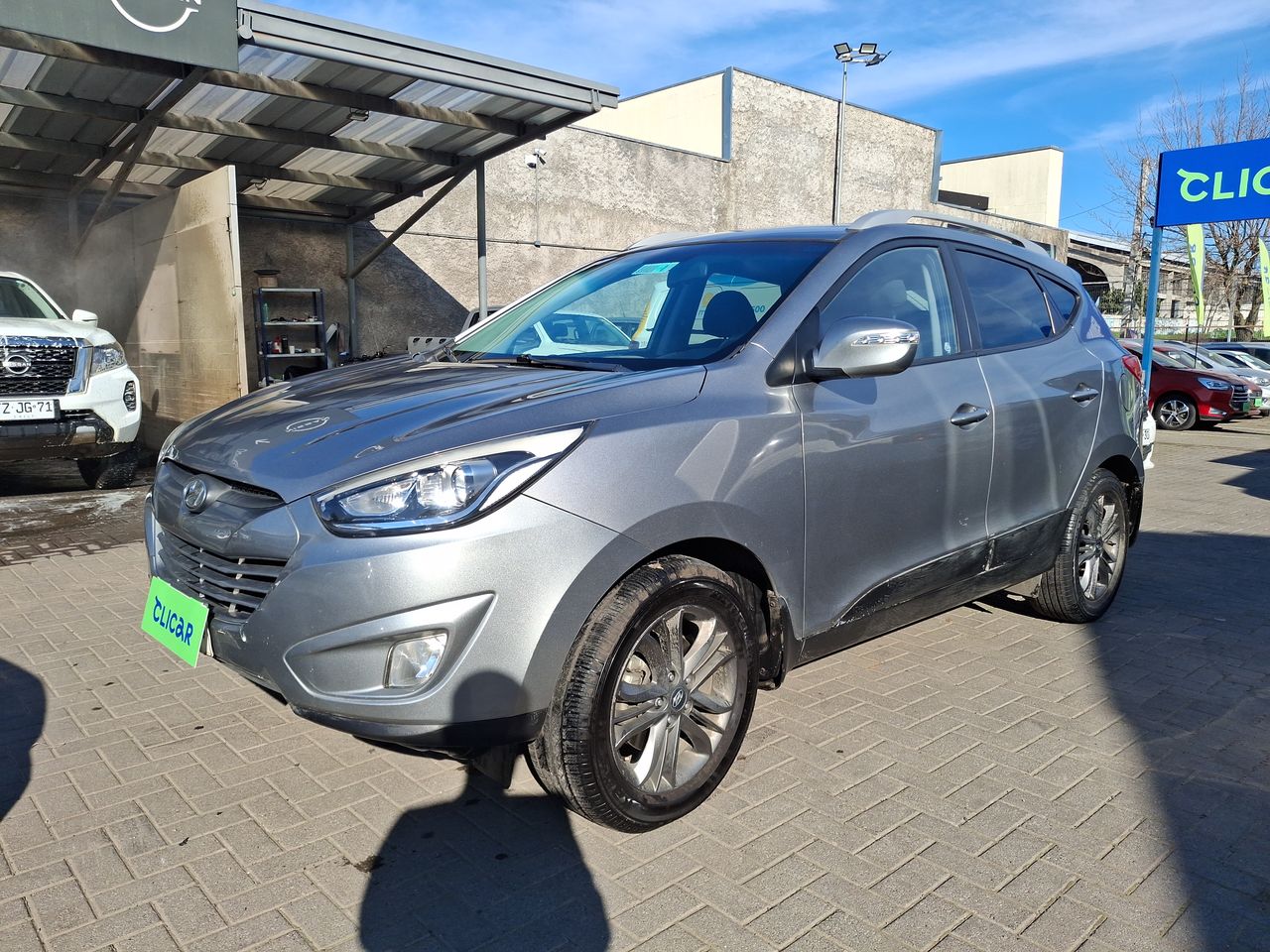 HYUNDAI - 3