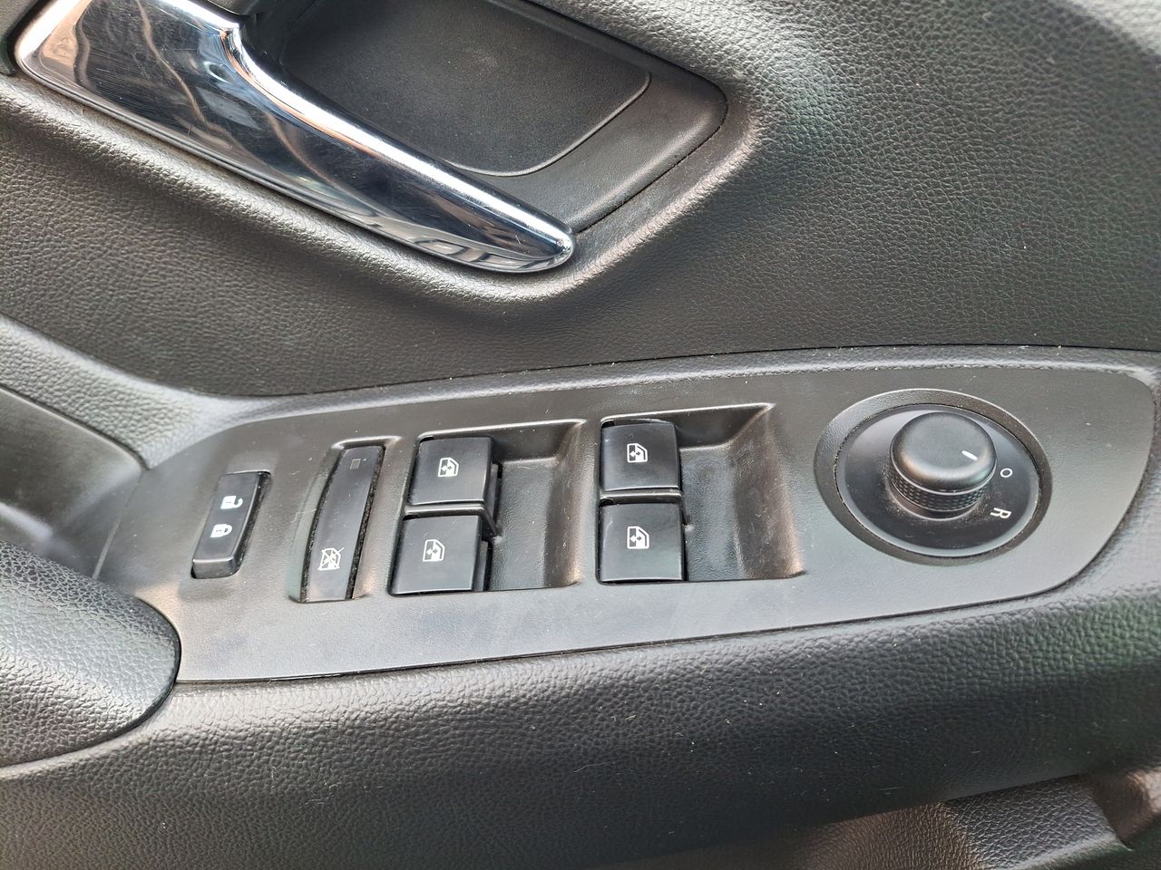 CHEVROLET - 21