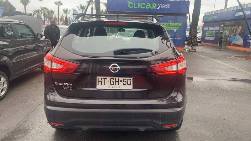 NISSAN - 4