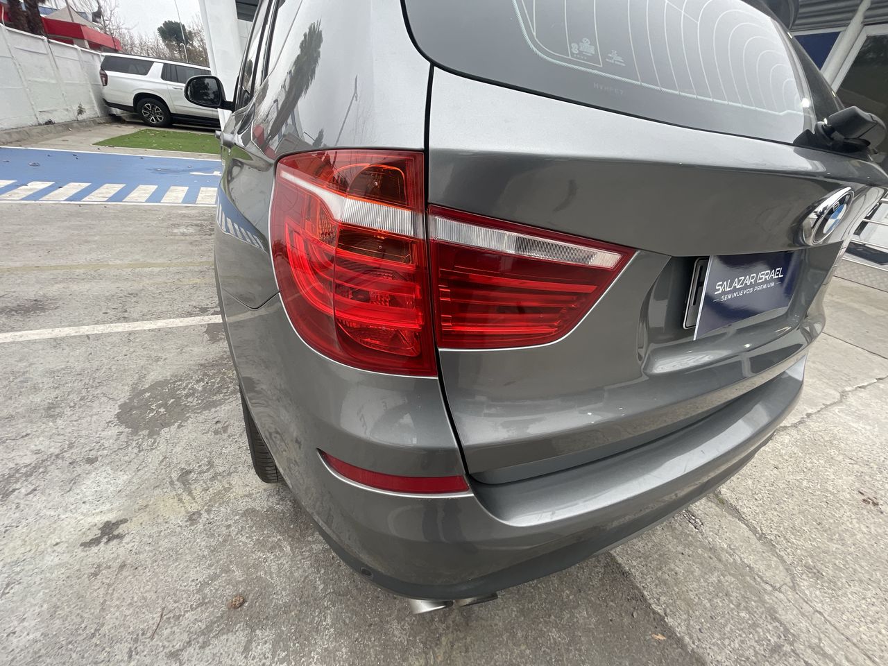 BMW - 18