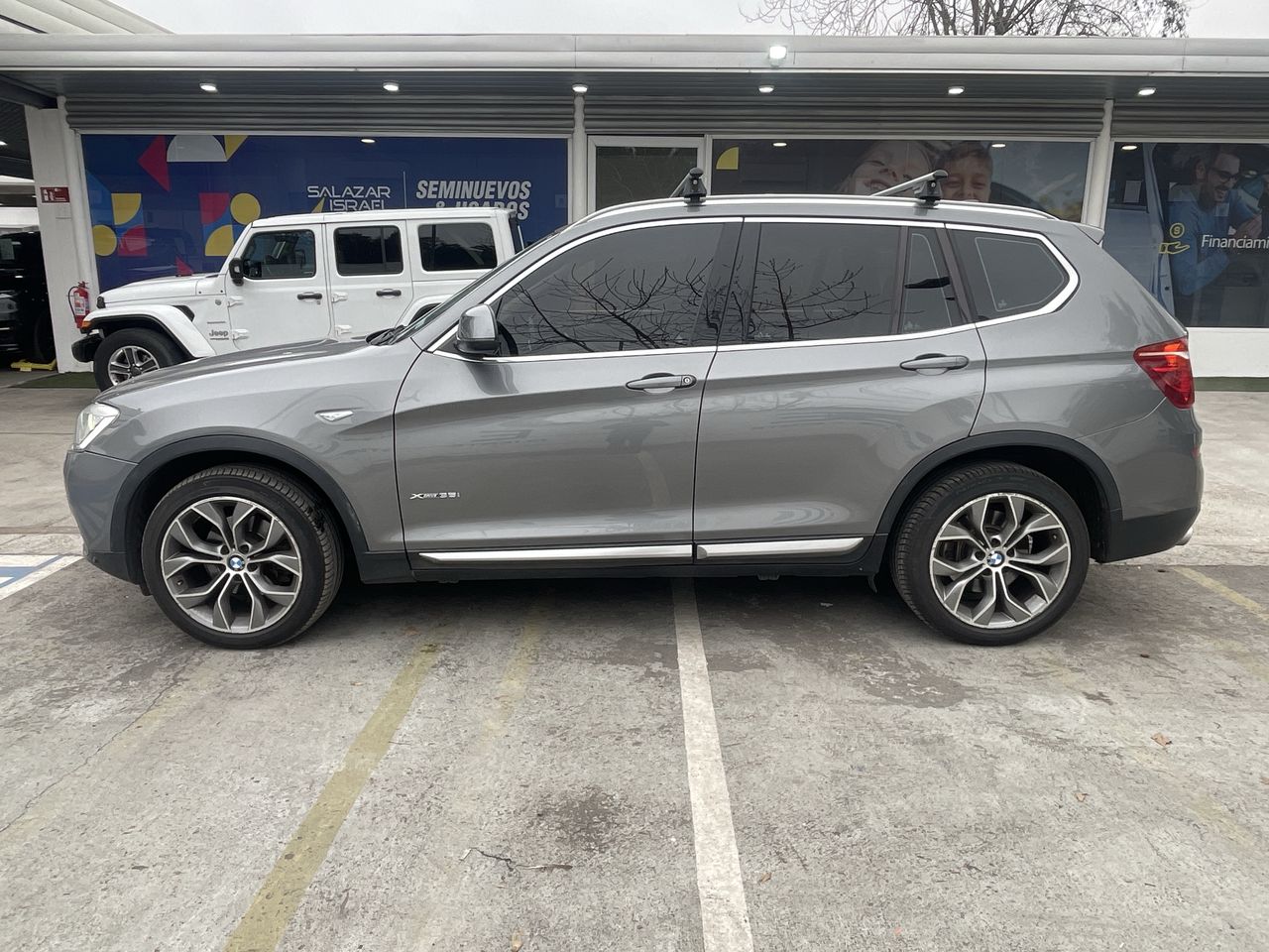 BMW - 4