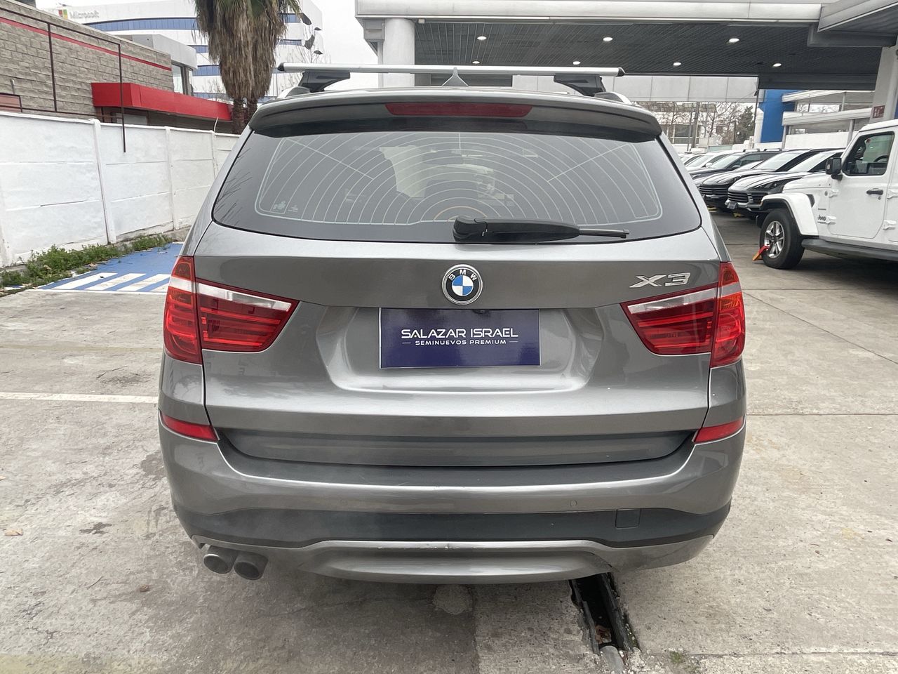 BMW - 6