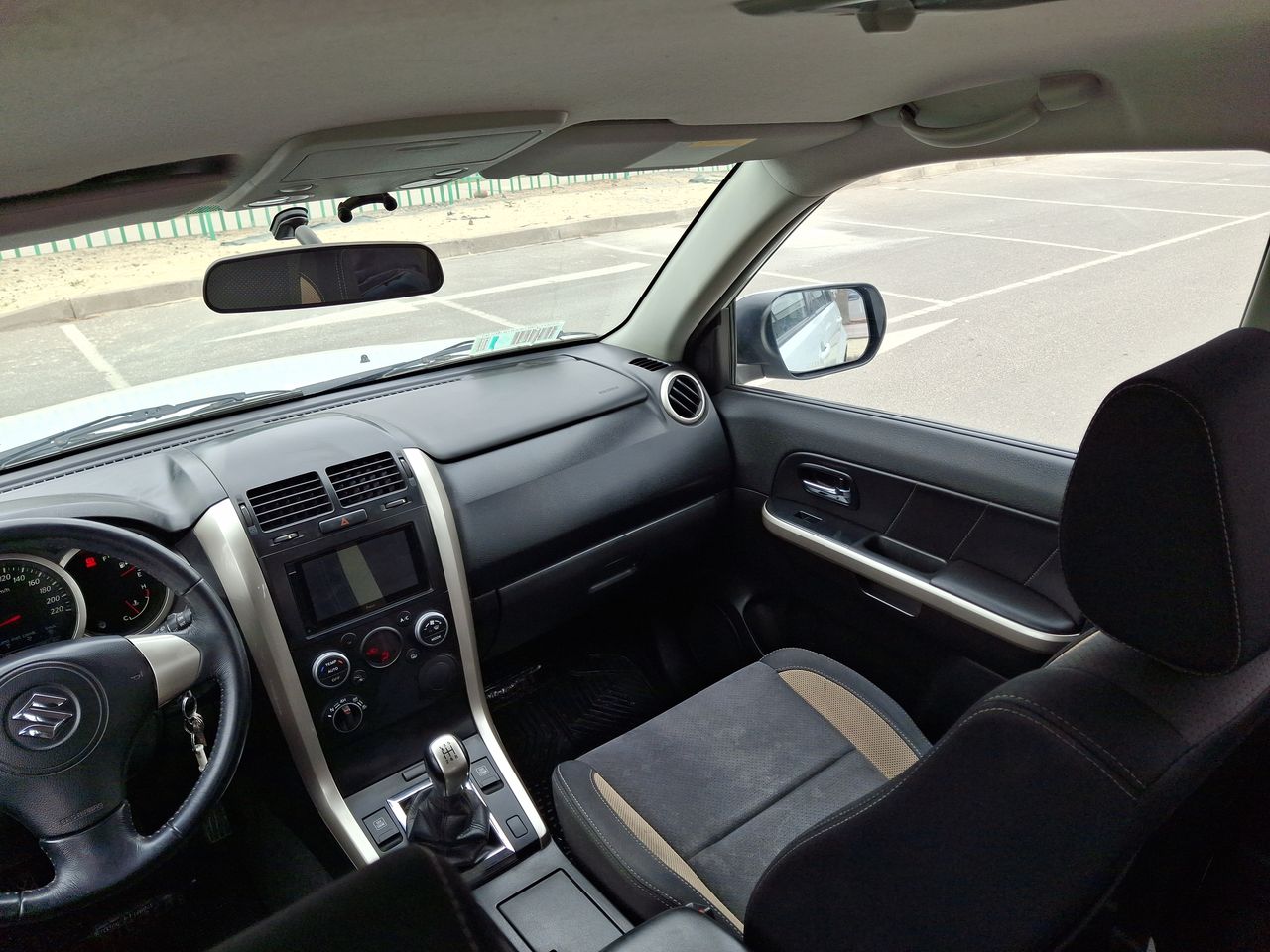 SUZUKI - 10
