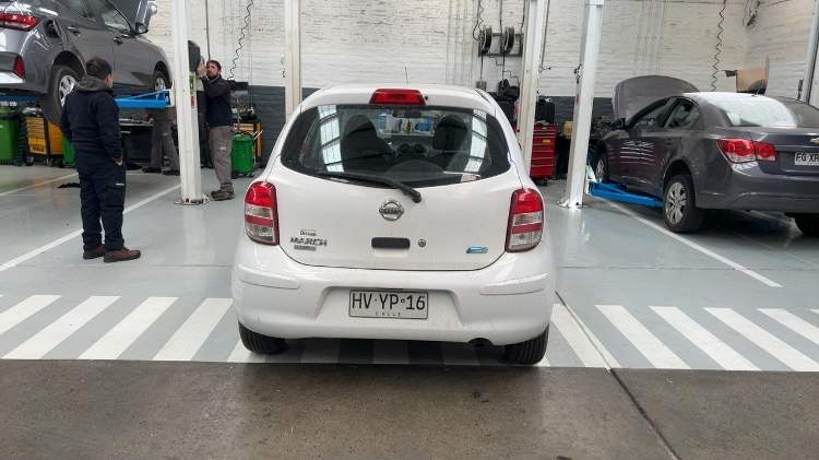 NISSAN - 5