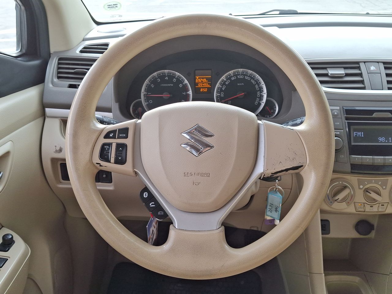 SUZUKI - 23