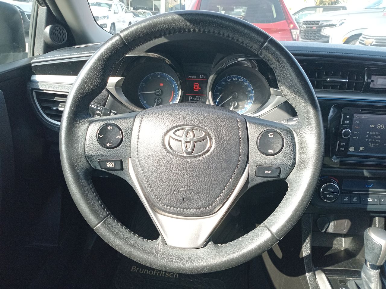 TOYOTA - 16