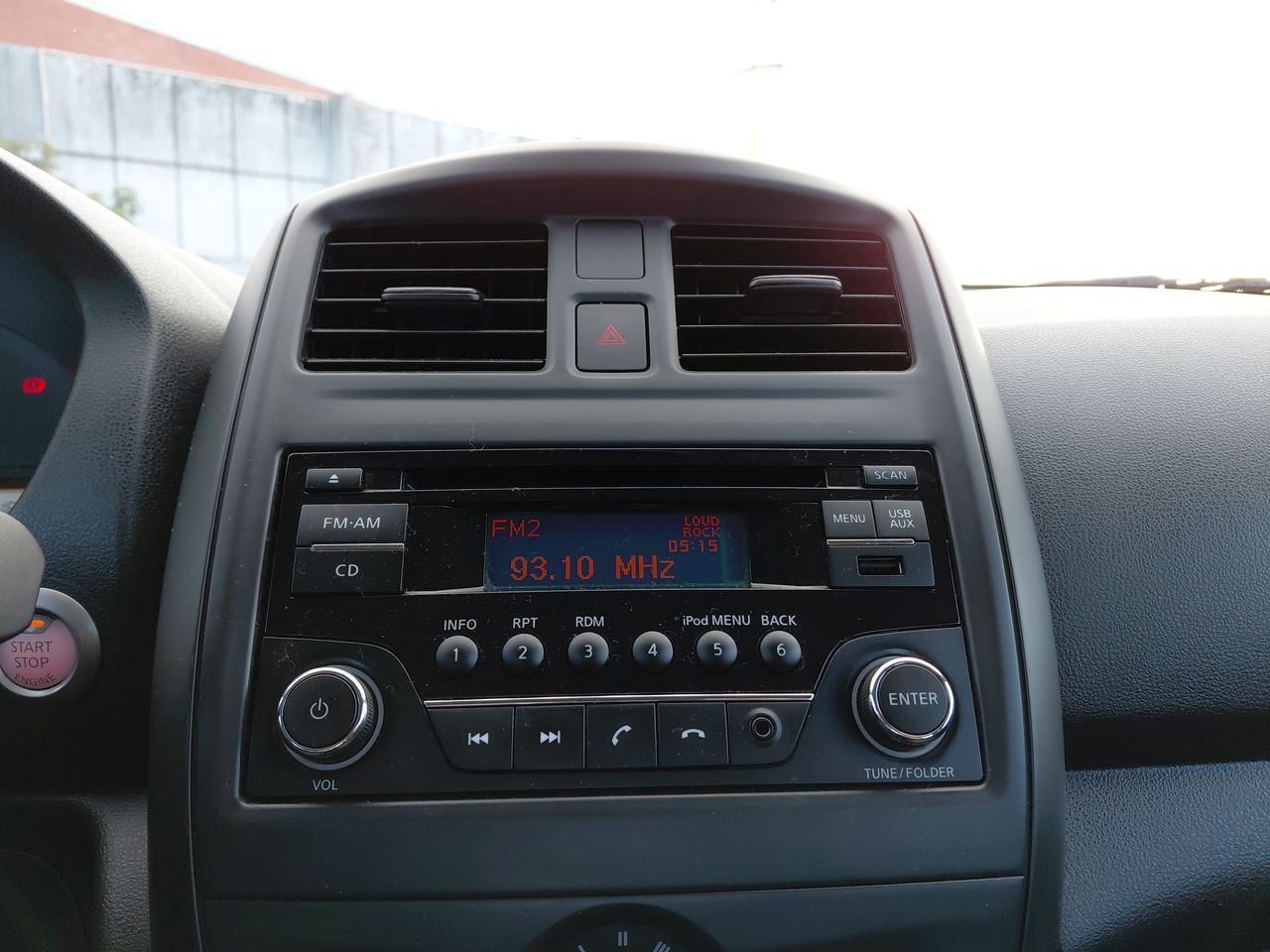 NISSAN - 17