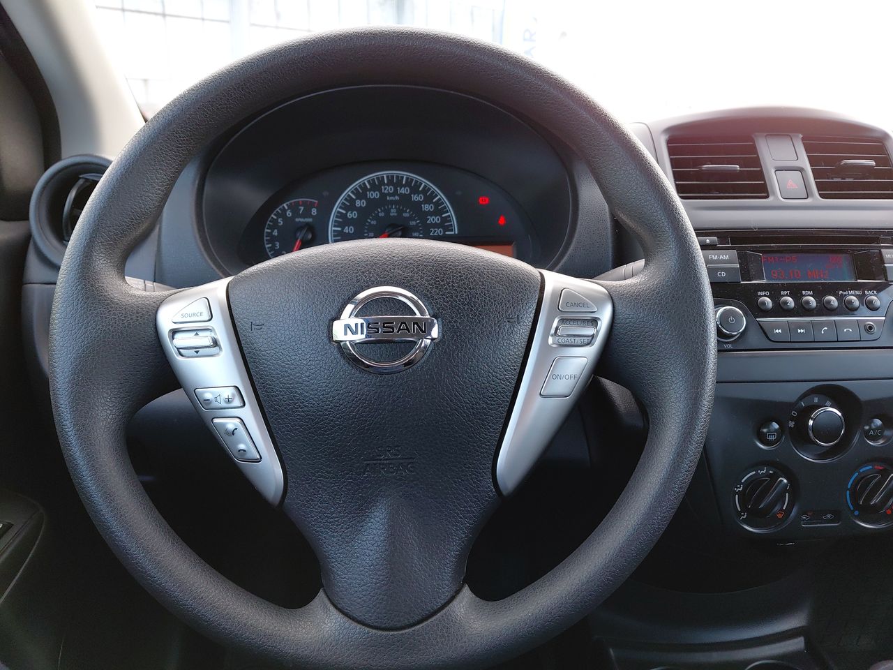 NISSAN - 14