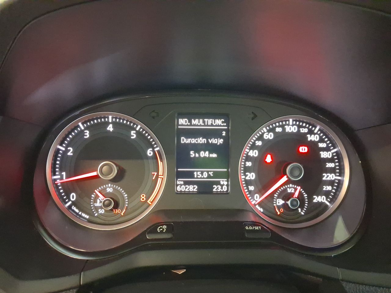 VOLKSWAGEN - 19