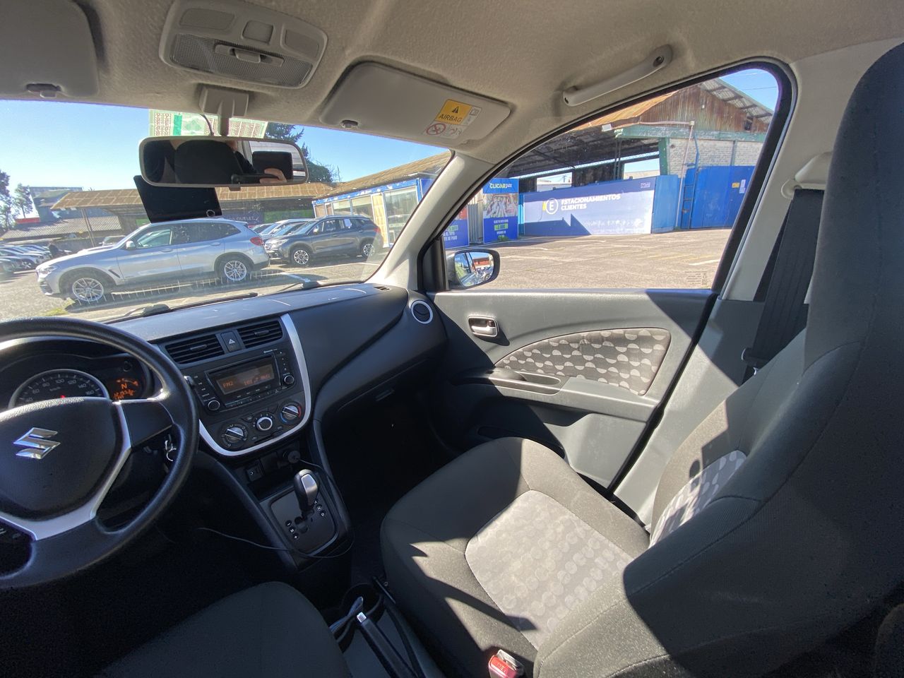 Suzuki Celerio — foto 3 de 26