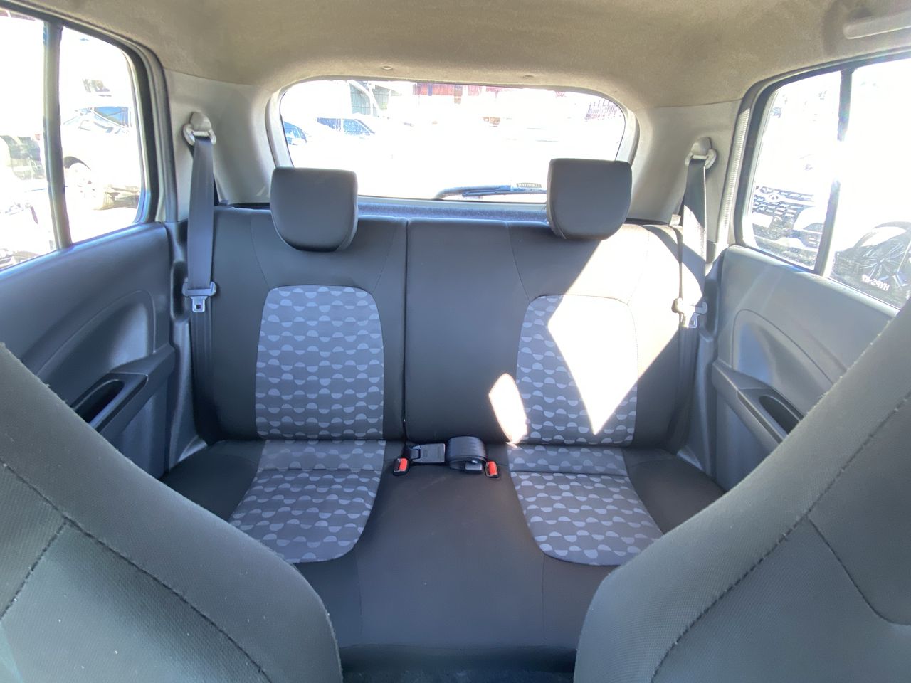 Suzuki Celerio — foto 6 de 26