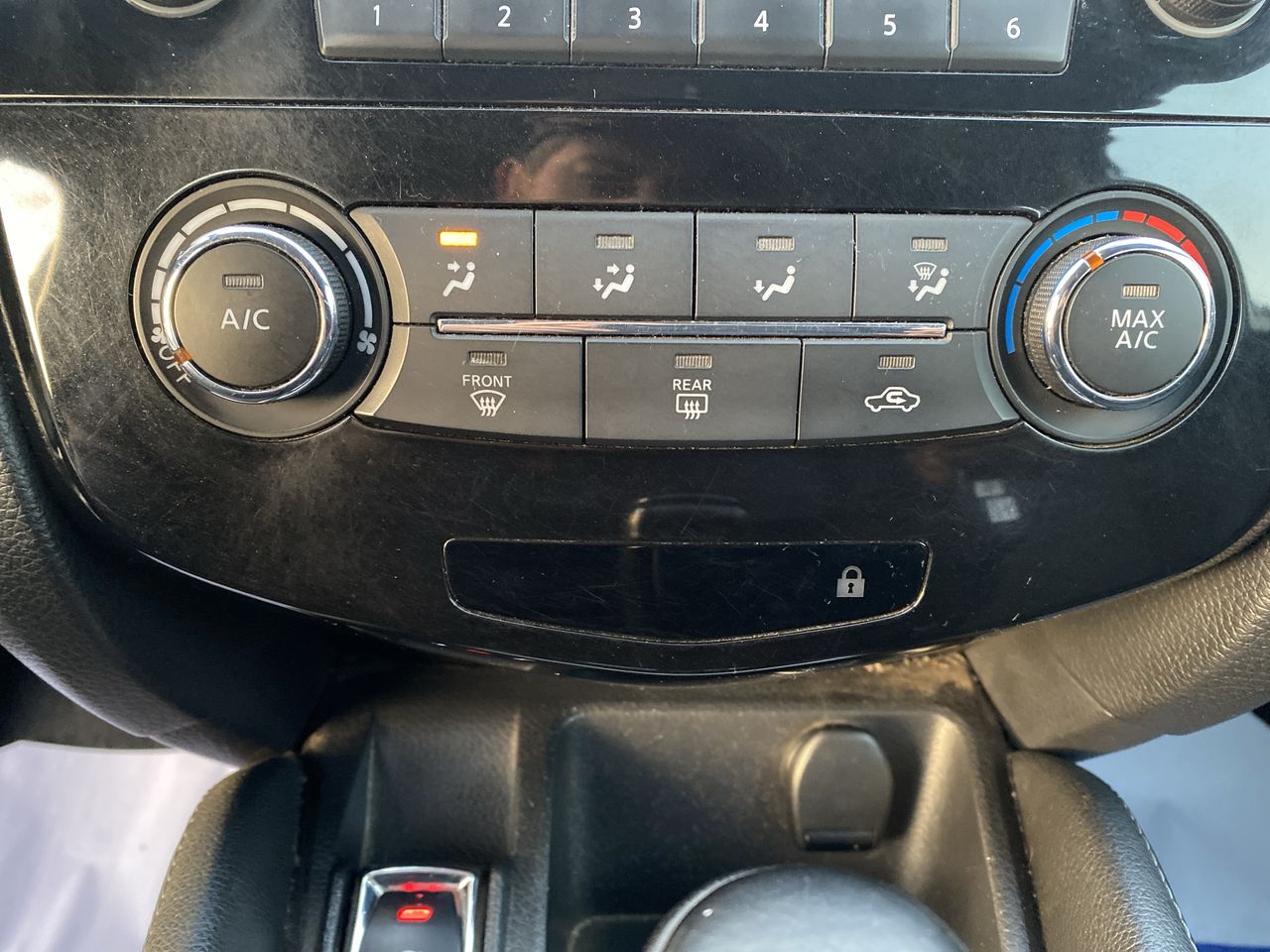 NISSAN - 29