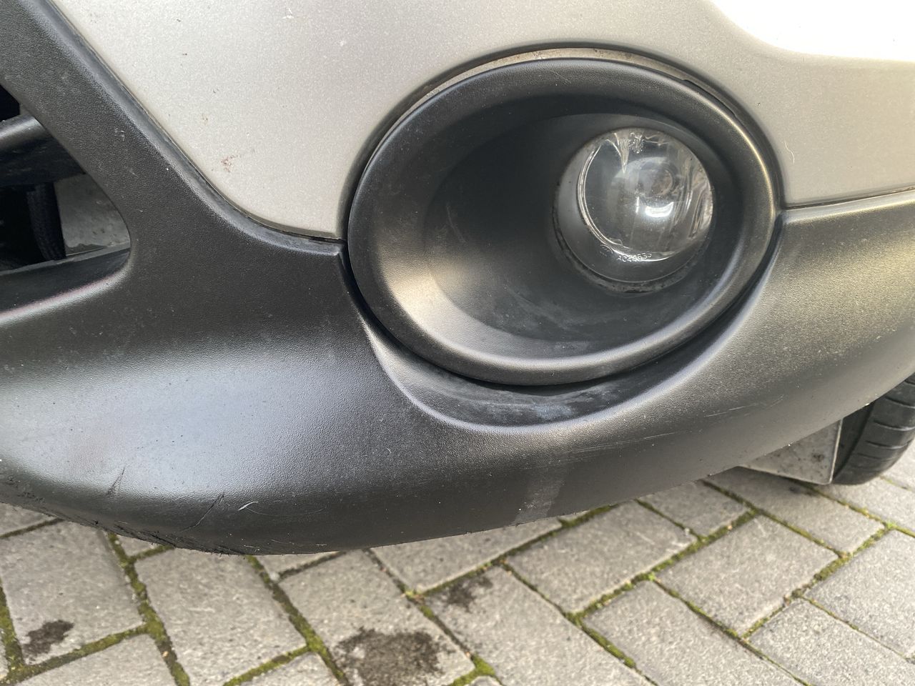 NISSAN - 19