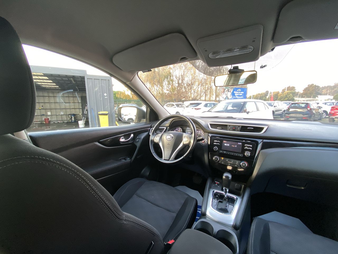 NISSAN - 16